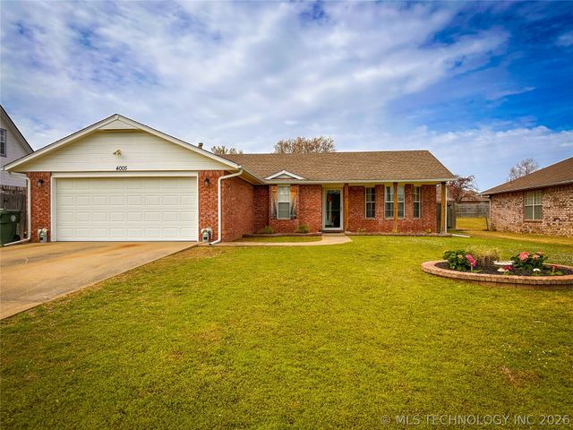 4005 Chaucer Street, Muskogee, OK 74403