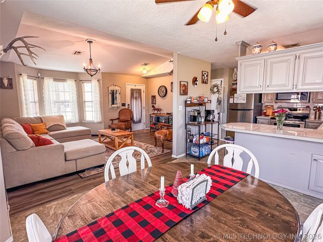 4005 Chaucer Street, Muskogee, OK 74403