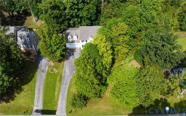 4608 Stoney Creek Pky, Chester, VA 23831