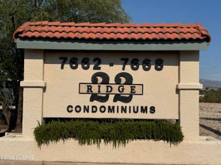 7664 E 22nd St Apt 19, Tucson, AZ 85710