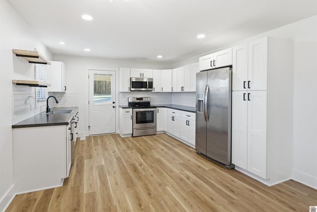 266 Jackson School Road, Benton, KY 42025