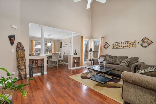 2010 Primrose Drive, Plainfield, IL 60586