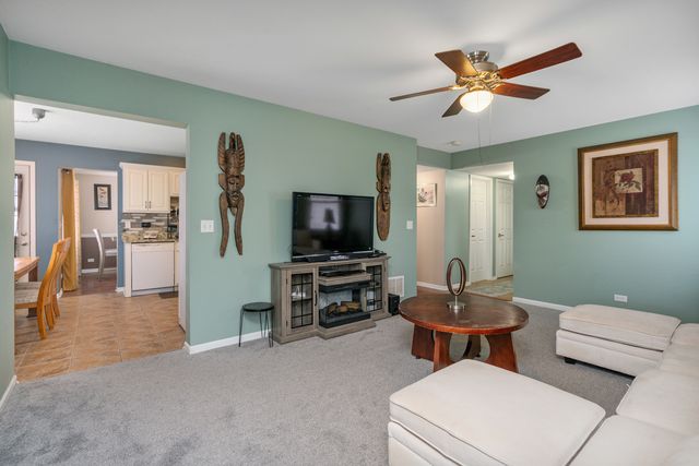 2010 Primrose Drive, Plainfield, IL 60586