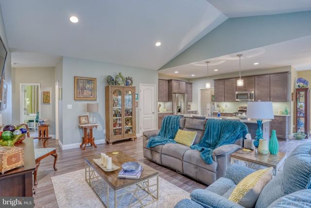 24630 HOLLYTREE CIR, Georgetown, DE 19947