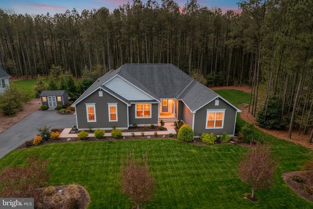 24630 HOLLYTREE CIR, Georgetown, DE 19947