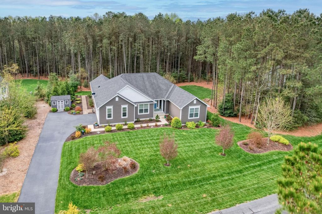 24630 HOLLYTREE CIR, Georgetown, DE 19947