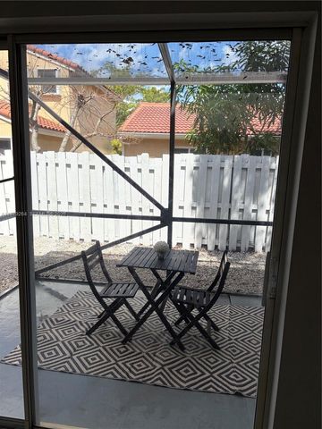 1246 NW 125th Ter 1246, Sunrise, FL 33323