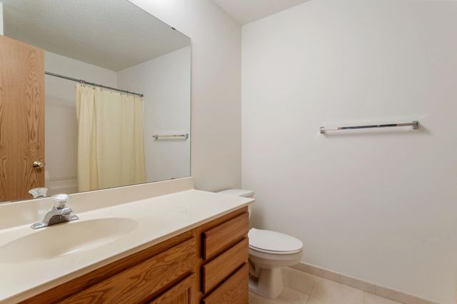 7854 Taylor Street NE, Spring Lake Park, MN 55432