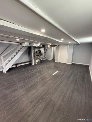 206 Remington Street, Bridgeport, CT 06610