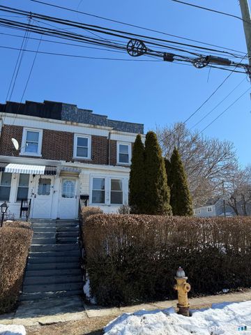 206 Remington Street, Bridgeport, CT 06610