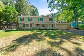 2046 Burning Tree Lane, Liberty, OH 44505
