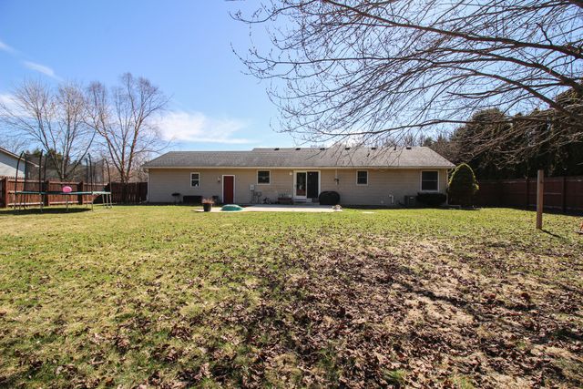 17064 Hawk Court, Three Rivers, MI 49093