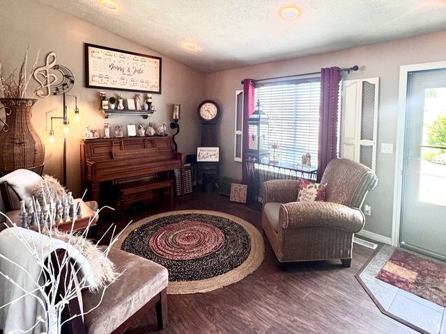 6935 W DALMATION ST, West Valley City, UT 84128