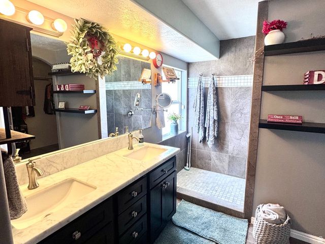 6935 W DALMATION ST, West Valley City, UT 84128
