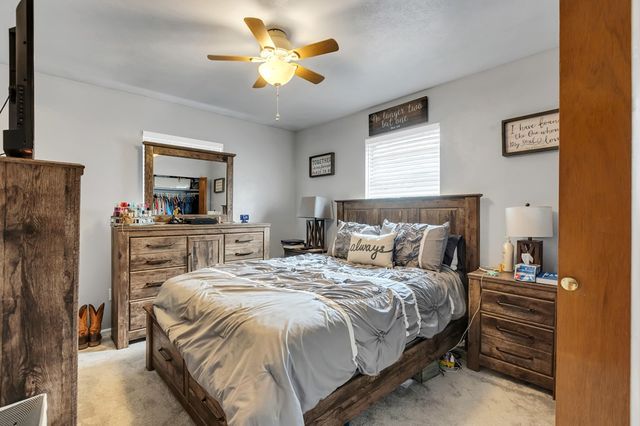 300 Willowood Dr, Midland, TX 79703