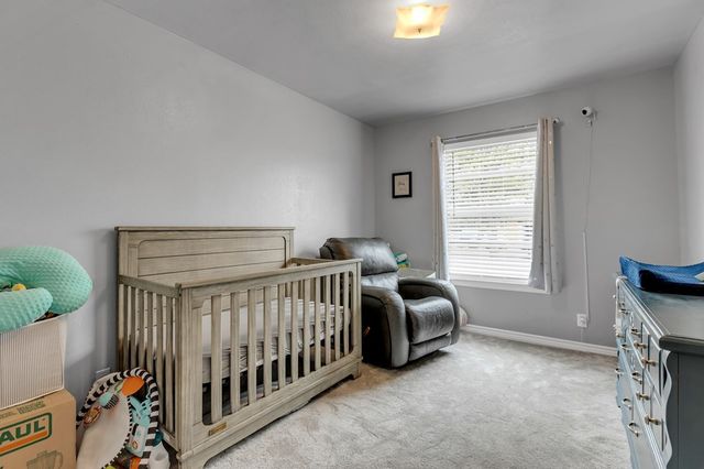 300 Willowood Dr, Midland, TX 79703