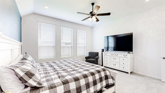 711 Hooks Trail Lane, League City, TX 77573