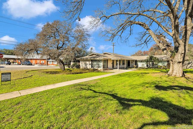 103 OAKHURST PL, San Antonio, TX 78209
