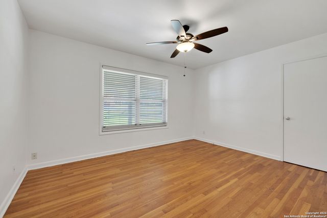 103 OAKHURST PL, San Antonio, TX 78209