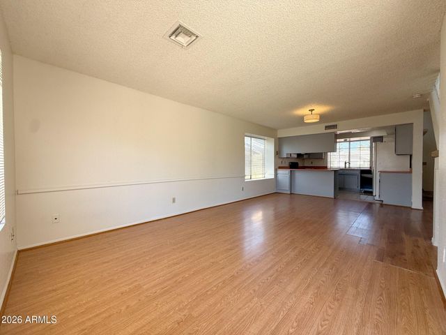 8062 N 109TH Drive, Peoria, AZ 85345