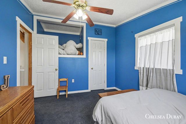 1734 Arthur Street, Marne, MI 49435