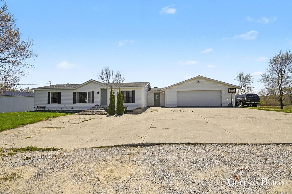 1734 Arthur Street, Marne, MI 49435