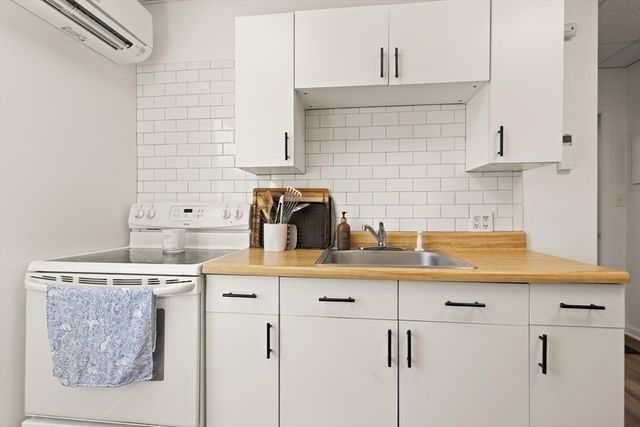 8-R North Street 5B, Plymouth, MA 02360