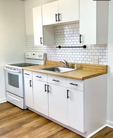 8-R North Street 5B, Plymouth, MA 02360