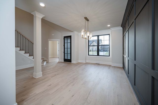 2829 Canfield Dr, Murfreesboro, TN 37128