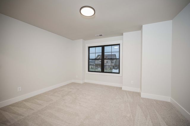 2829 Canfield Dr, Murfreesboro, TN 37128