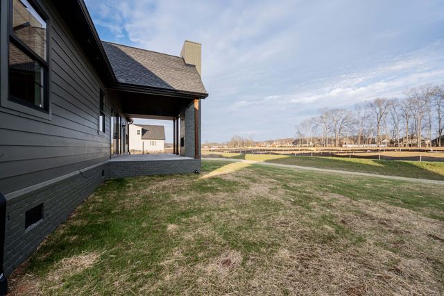 2829 Canfield Dr, Murfreesboro, TN 37128