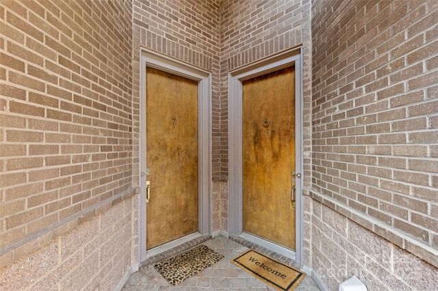420 Queens Road 7, Charlotte, NC 28207