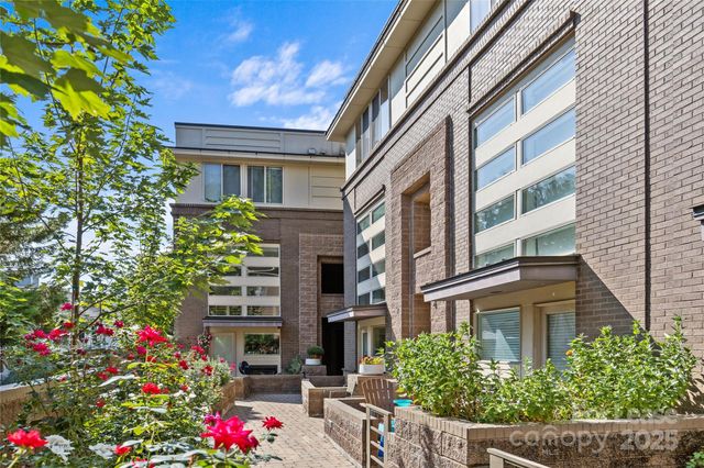 420 Queens Road 7, Charlotte, NC 28207