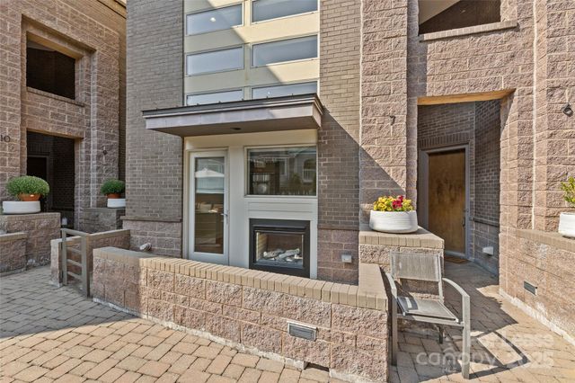 420 Queens Road 7, Charlotte, NC 28207