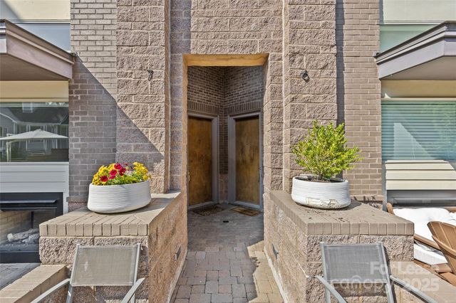 420 Queens Road 7, Charlotte, NC 28207