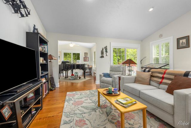 12260 Aleigha Drive Nw, Tallmadge Twp, MI 49534