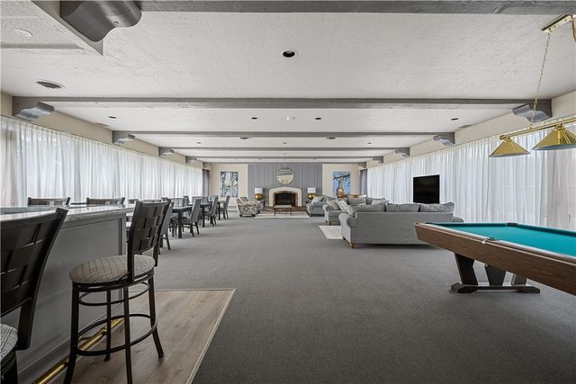 201 Grant St 609, Sewickley, PA 15143