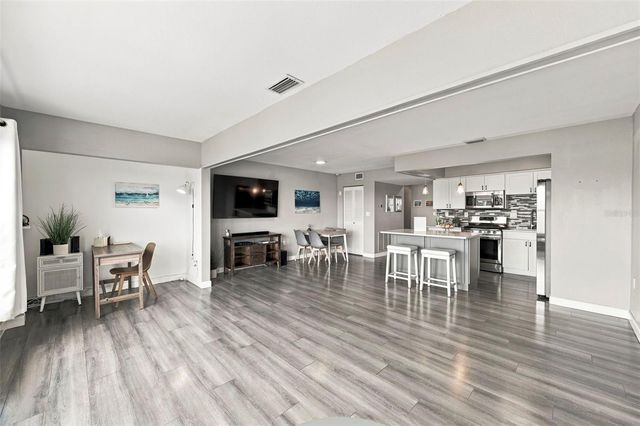 9950 62ND TERRACE N 408, St Petersburg, FL 33708