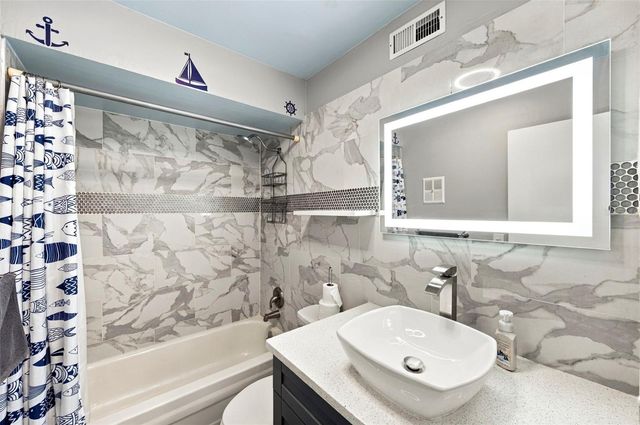 9950 62ND TERRACE N 408, St Petersburg, FL 33708