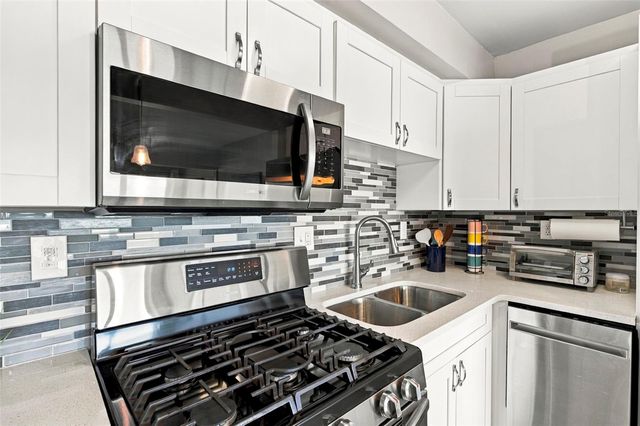 9950 62ND TERRACE N 408, St Petersburg, FL 33708