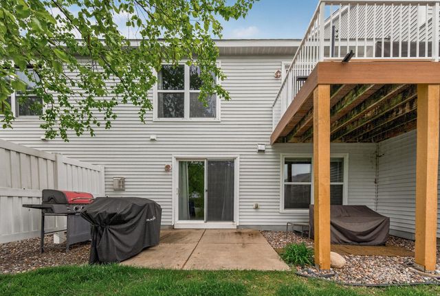 5135 Farnham Drive N, Hugo, MN 55038