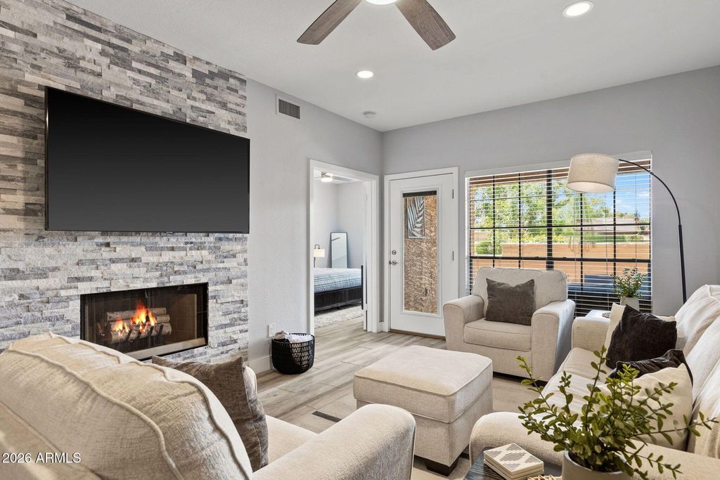 7950 E STARLIGHT Way 103, Scottsdale, AZ 85250