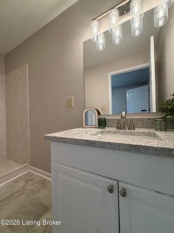 421 Franklin Ave, Elizabethtown, KY 42701