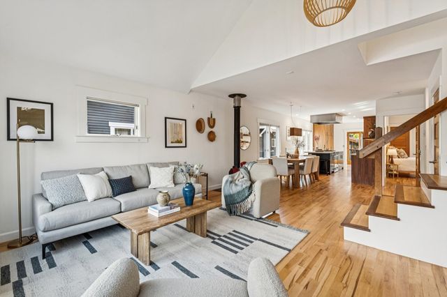 6445 6445 Irwin Ct, Oakland, CA 94609