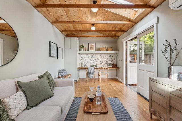 6445 6445 Irwin Ct, Oakland, CA 94609