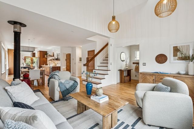 6445 6445 Irwin Ct, Oakland, CA 94609