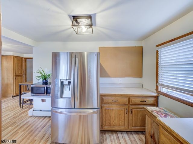 107 Farragut Rd, North Plainfield Boro, NJ 07062