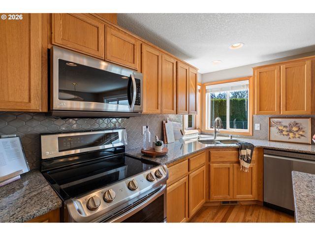 15409 Ne 179TH Cir, Brush Prairie, WA 98606