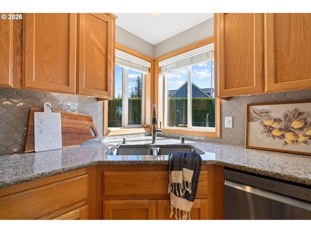 15409 Ne 179TH Cir, Brush Prairie, WA 98606