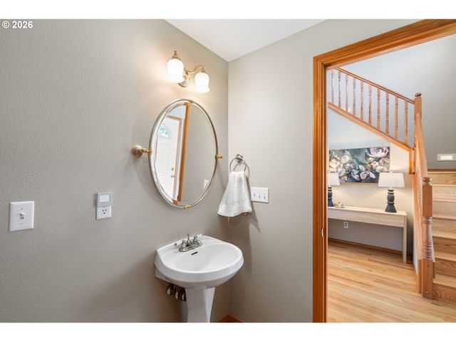 15409 Ne 179TH Cir, Brush Prairie, WA 98606